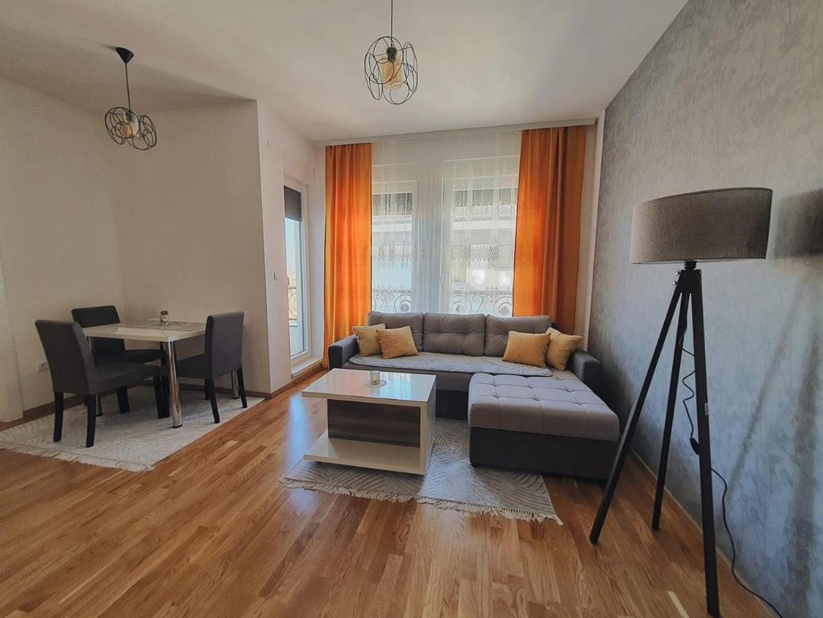 Zara 1 Apartman 비옐리나 외부 사진