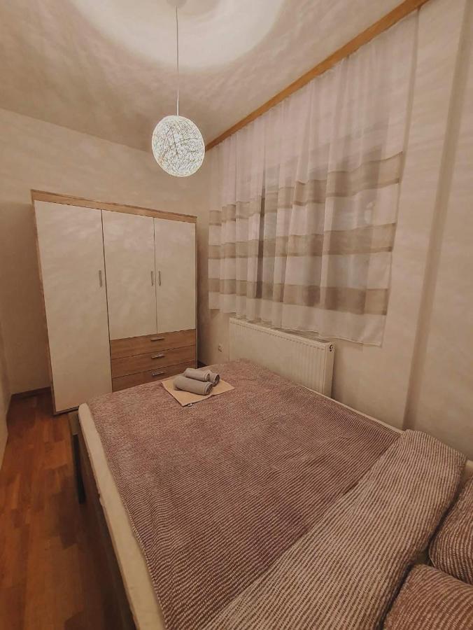 Zara 1 Apartman 비옐리나 외부 사진